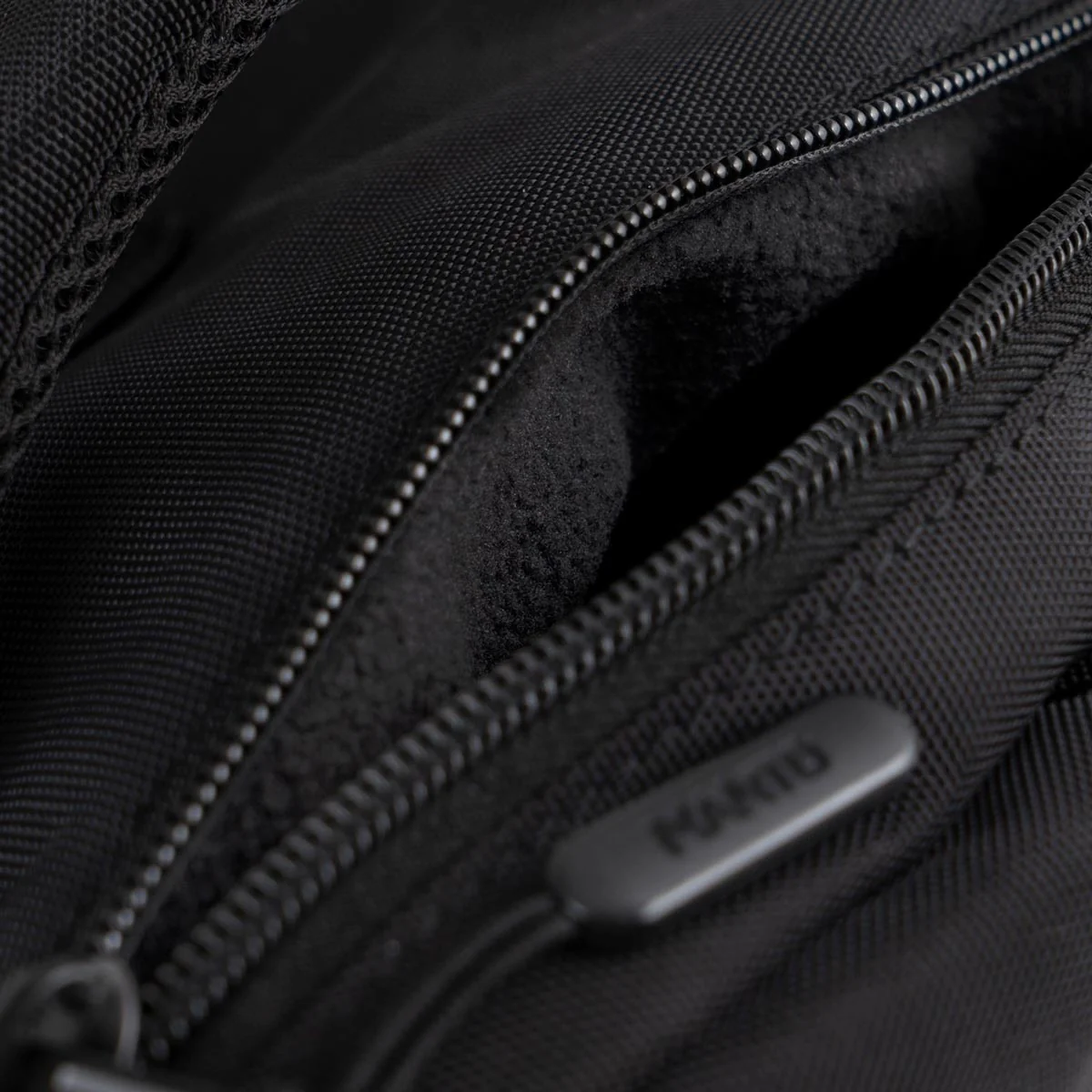 Backpack Manto SOCIETY Convertible M Black-blue  - Image 10