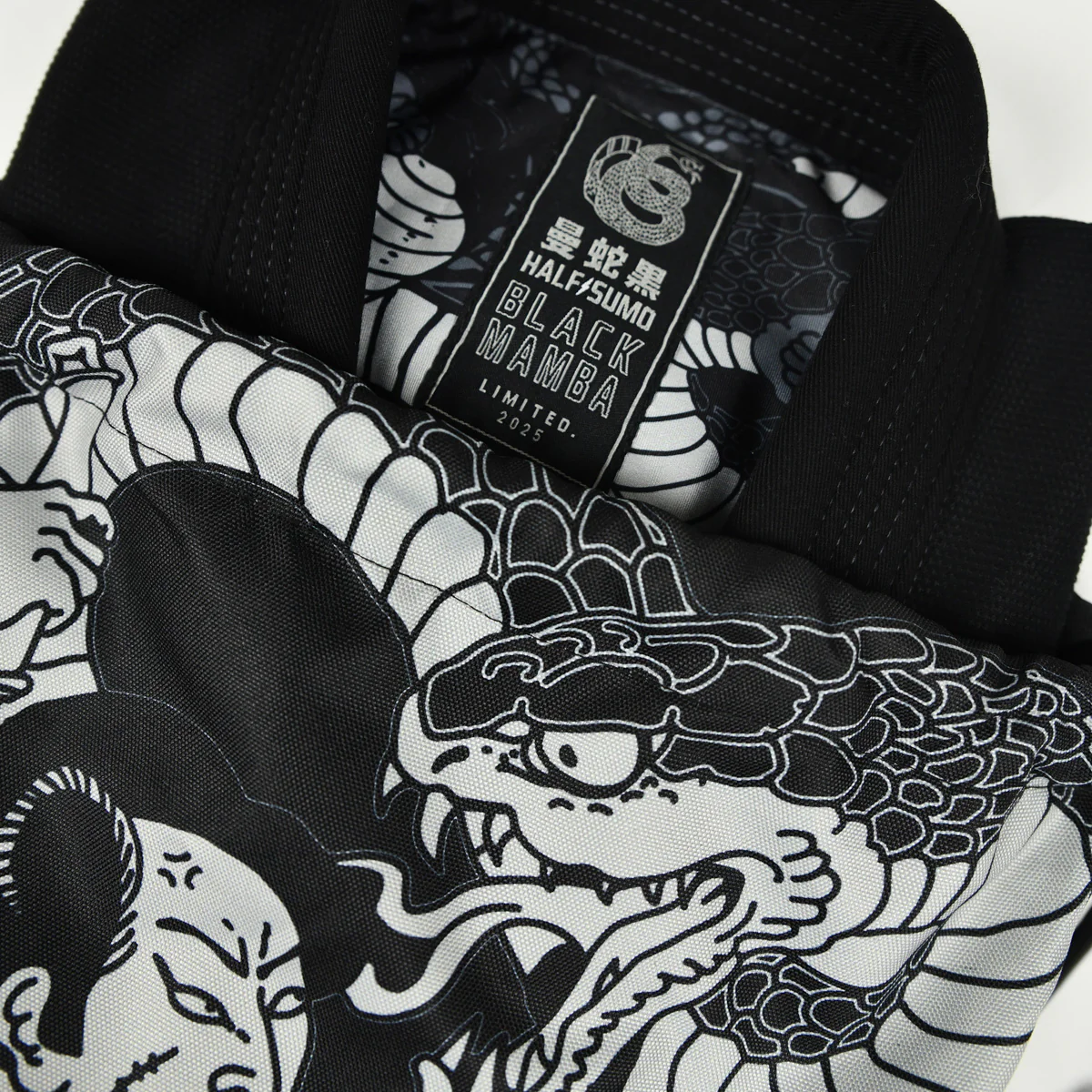 BJJ Gi Half Sumo Mamba Black  - Image 12