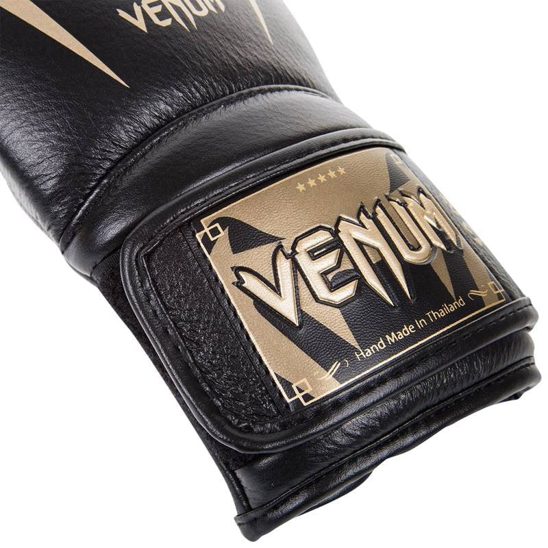 Boxing gloves Boxing Venum Giant 3.0 Black-Gold - Image 3
