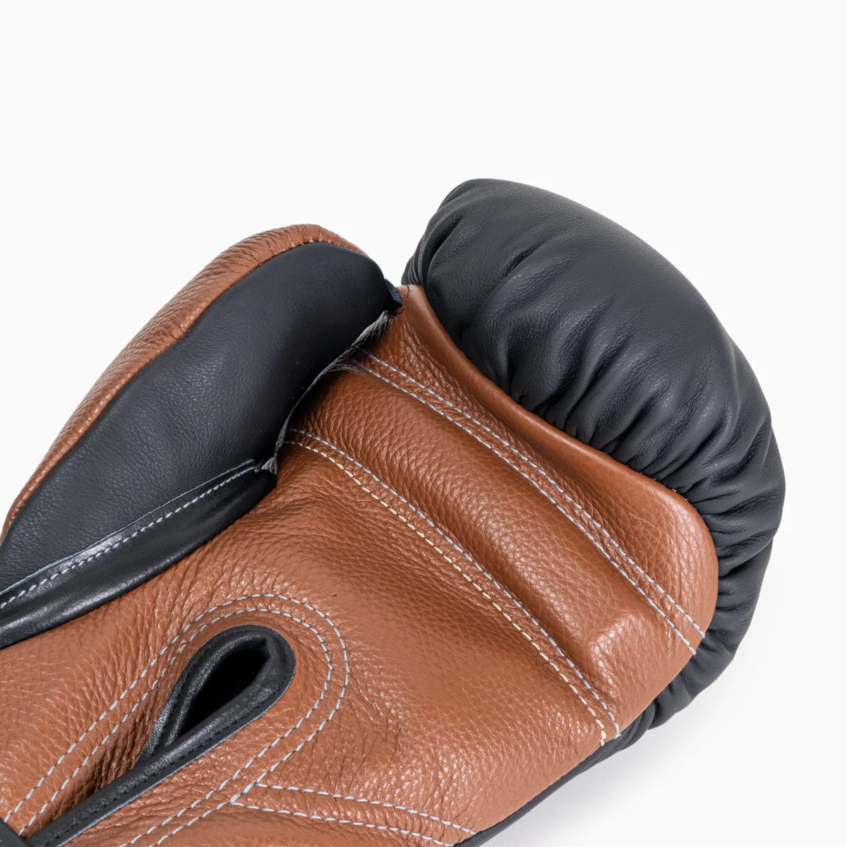 Boxing gloves Di Nardo with Velcro 16 Oz Black-brown  - Image 9