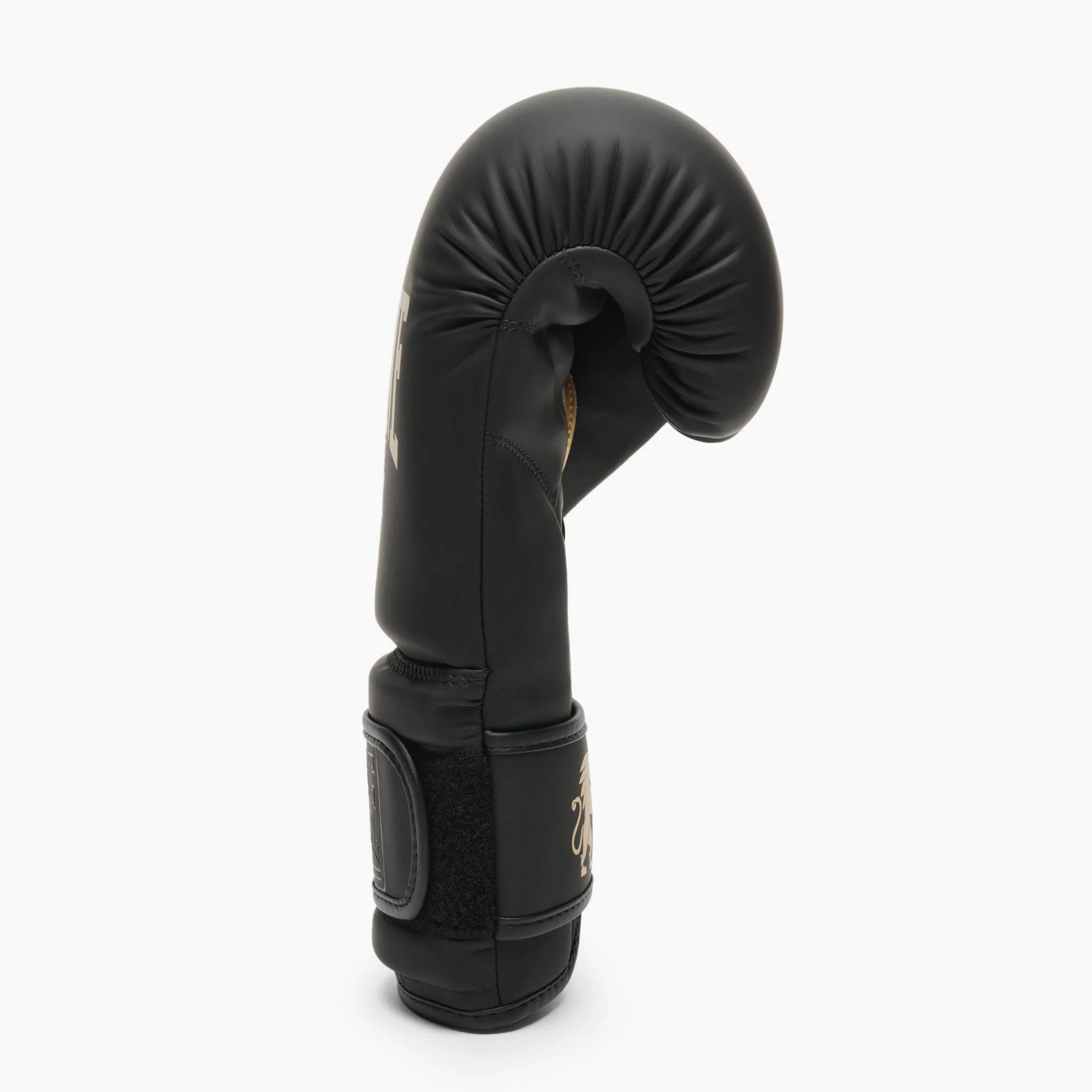 Boxing gloves Leone GN059D Black&Gold  - Image 4