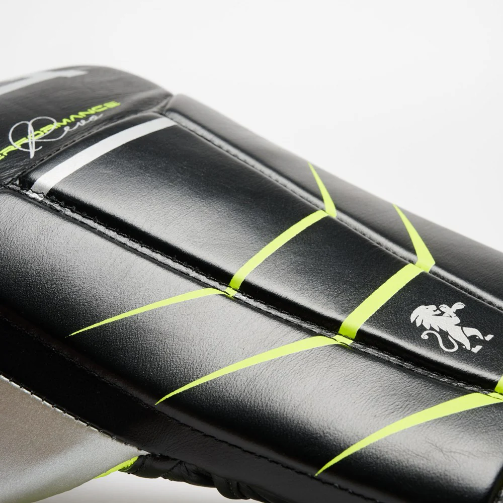 Boxing gloves Leone Revo Performance Fluo GN110F  - Image 3