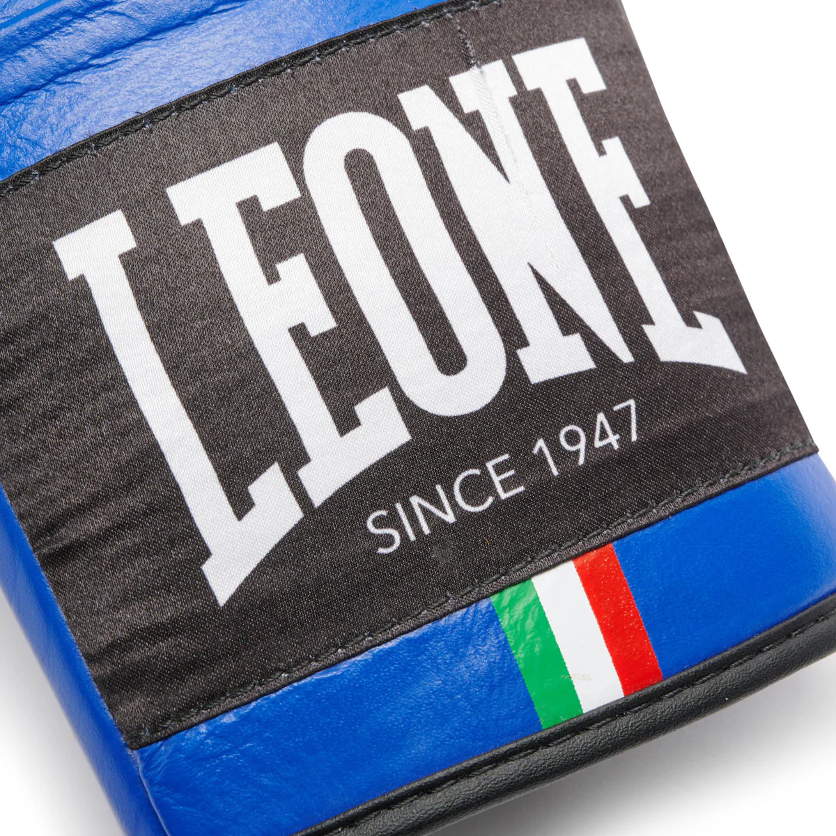 Boxing gloves Leone Shock Plus GN102L  - Image 36