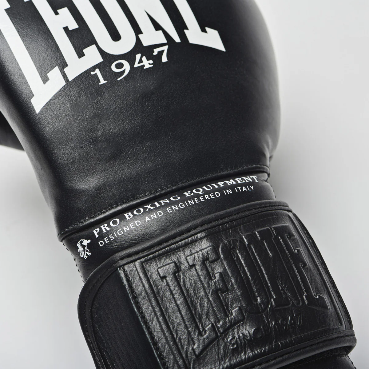 Boxing gloves Leone The Greatest GN111  - Image 5