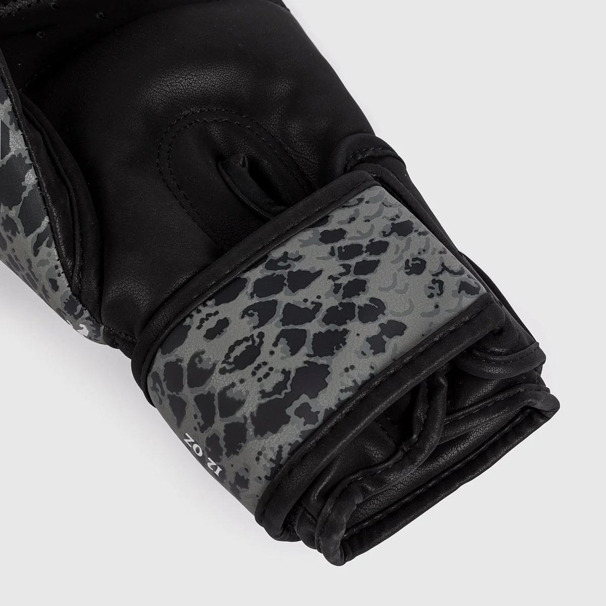 Boxing gloves Venum Amazonia Gray  - Image 6