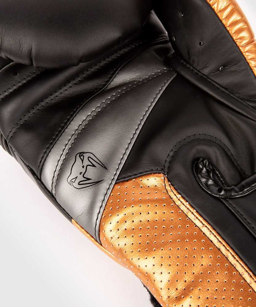 Boxing gloves Venum Elite EVO  - Image 27