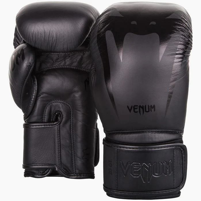 Boxing gloves Venum Giant 3.0  - Image 10