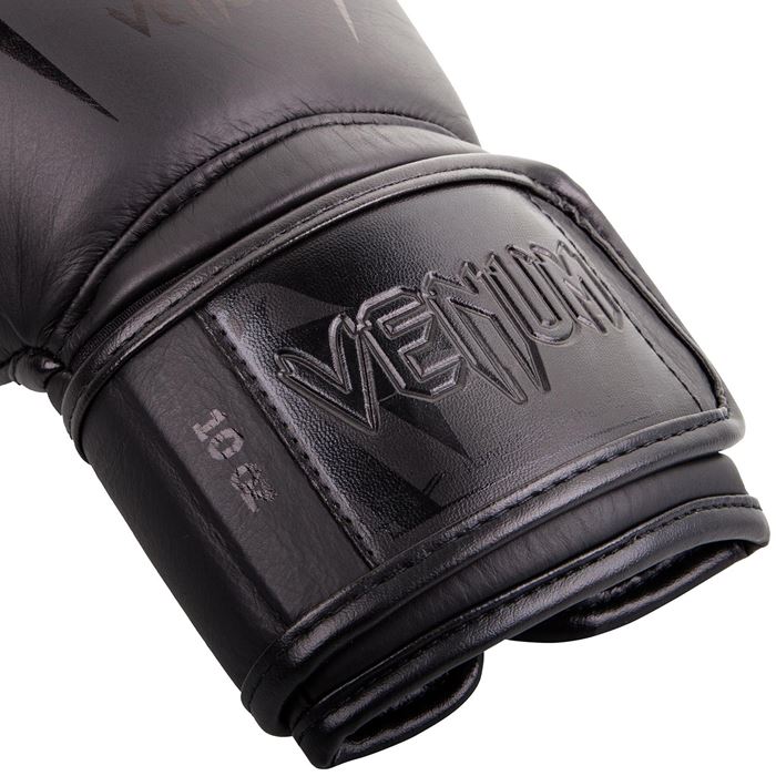 Boxing gloves Venum Giant 3.0  - Image 12