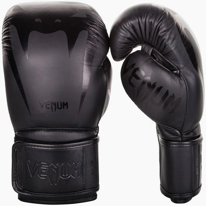 Boxing gloves Venum Giant 3.0  - Image 9