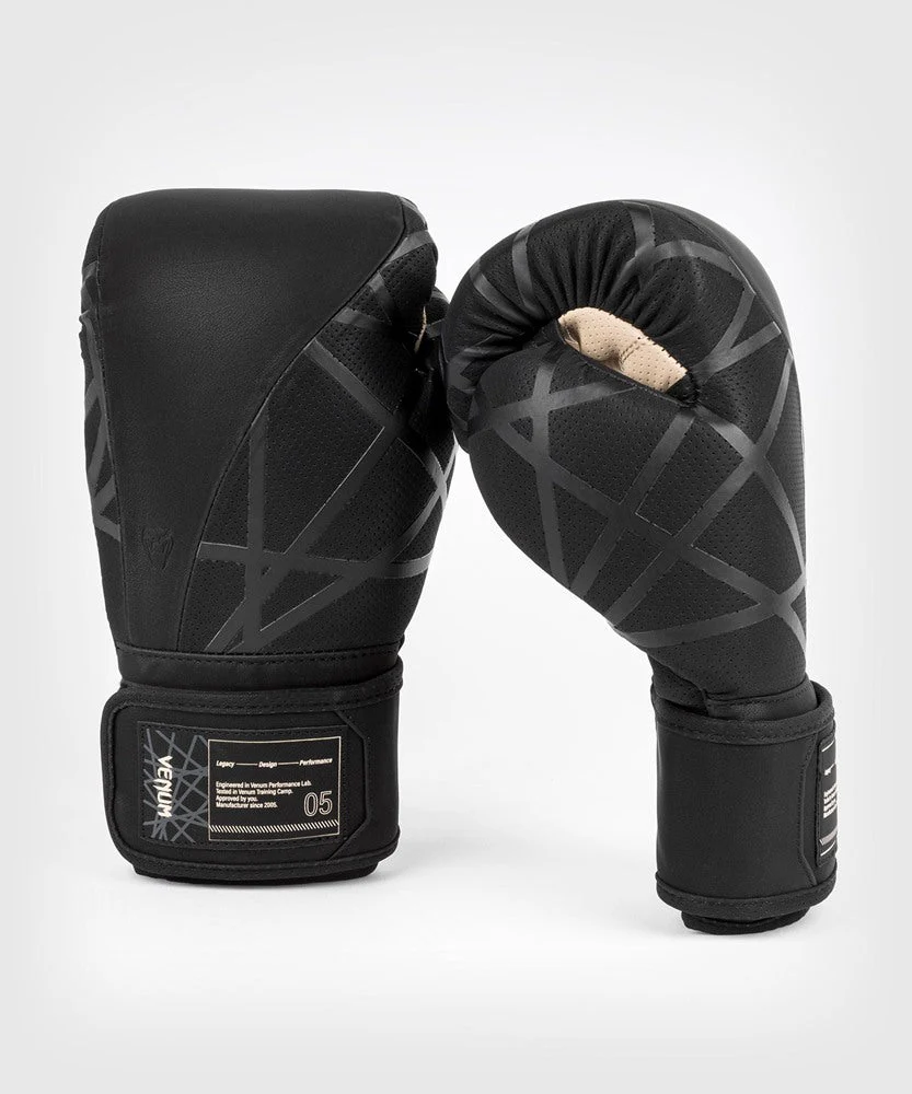 Boxing gloves Venum Tecmo 2.0  - Image 2