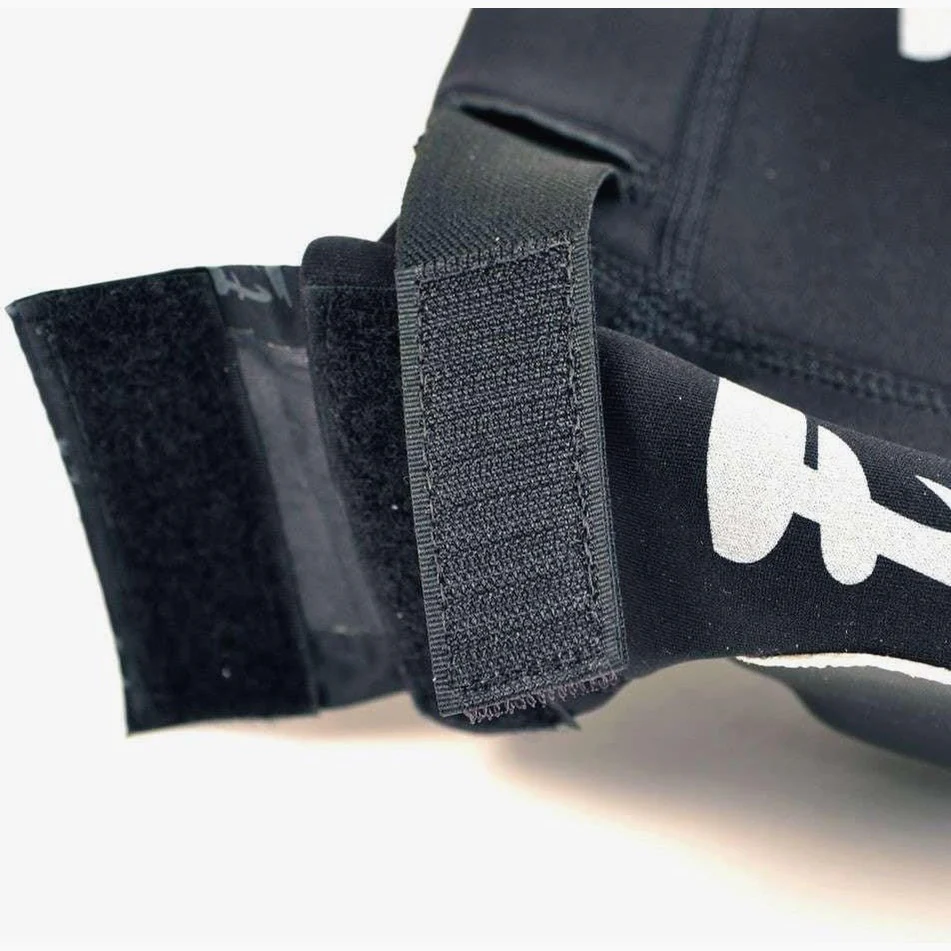 Elastic shinguards Fairtex Neoprene SP6  - Image 6