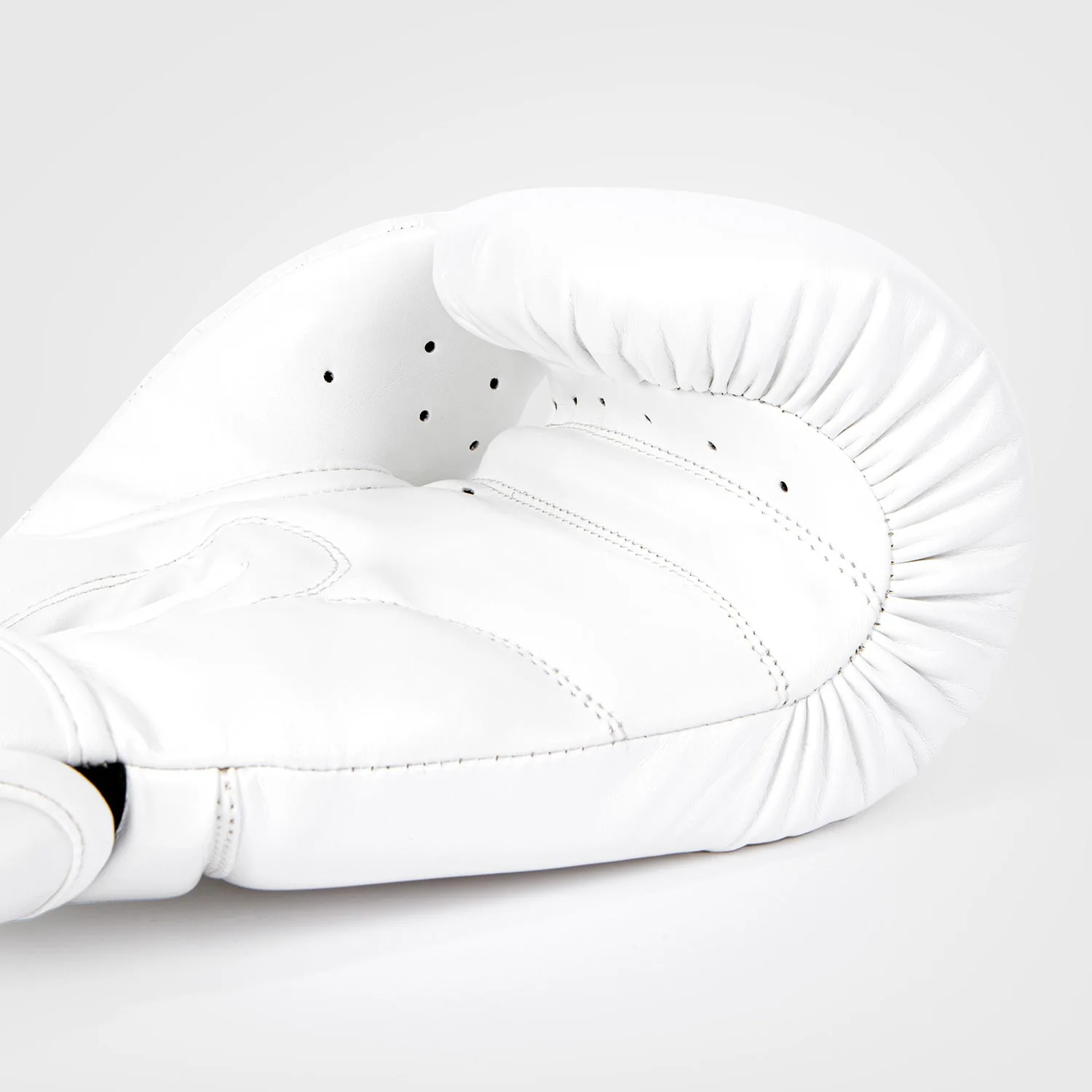 Kids boxing gloves Venum Contender 1.5 White  - Image 5