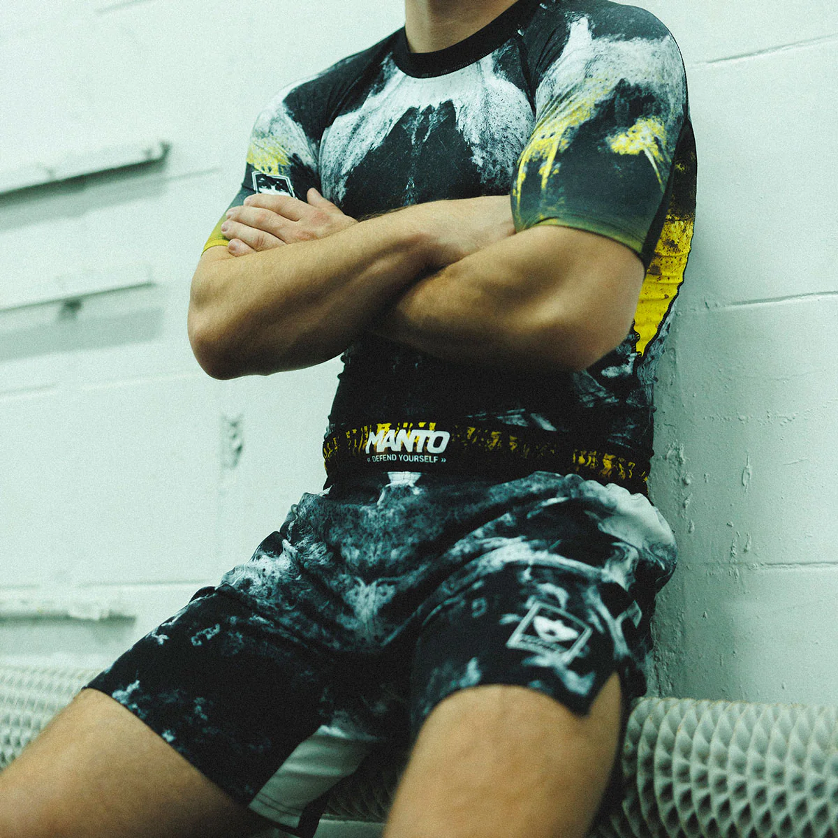 MMA shorts Manto Disobey  - Image 7
