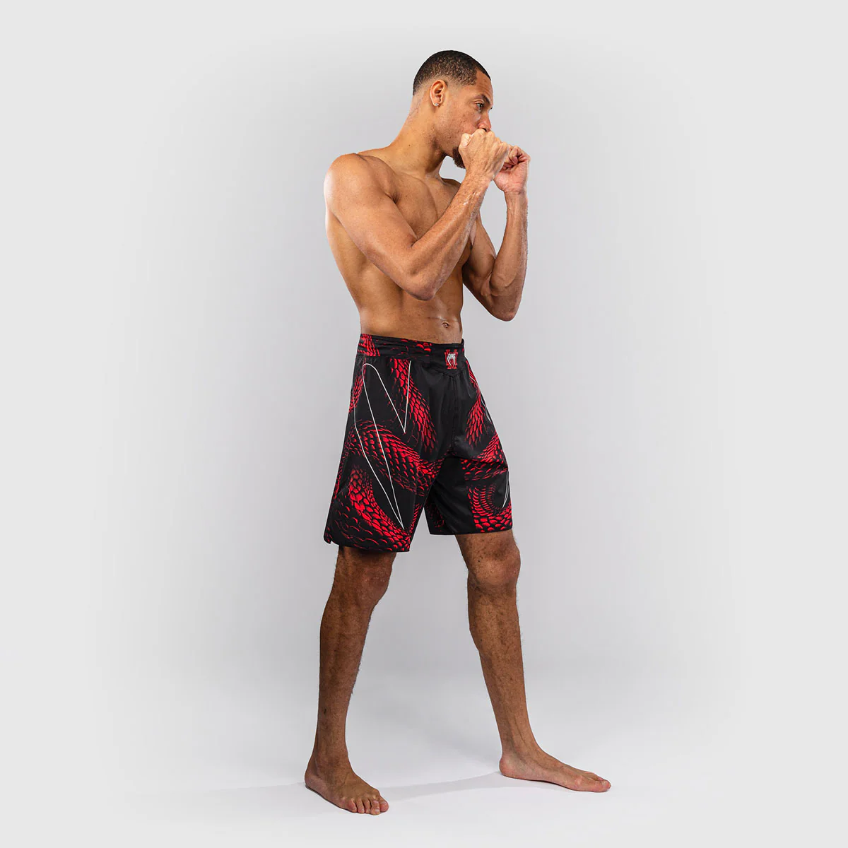 MMA shorts Venum Matupa Black-red  - Image 4