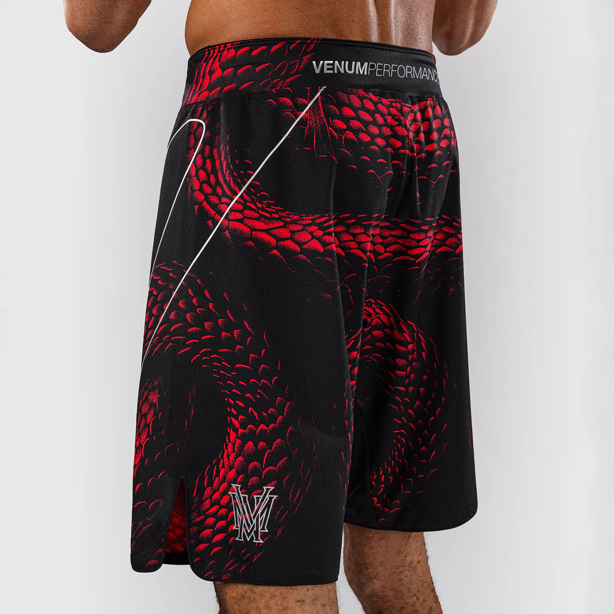 MMA shorts Venum Matupa Black-red  - Image 5