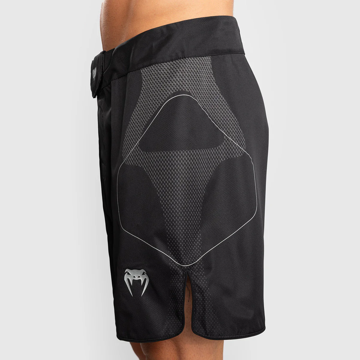 MMA shorts Venum Nexus  - Image 3