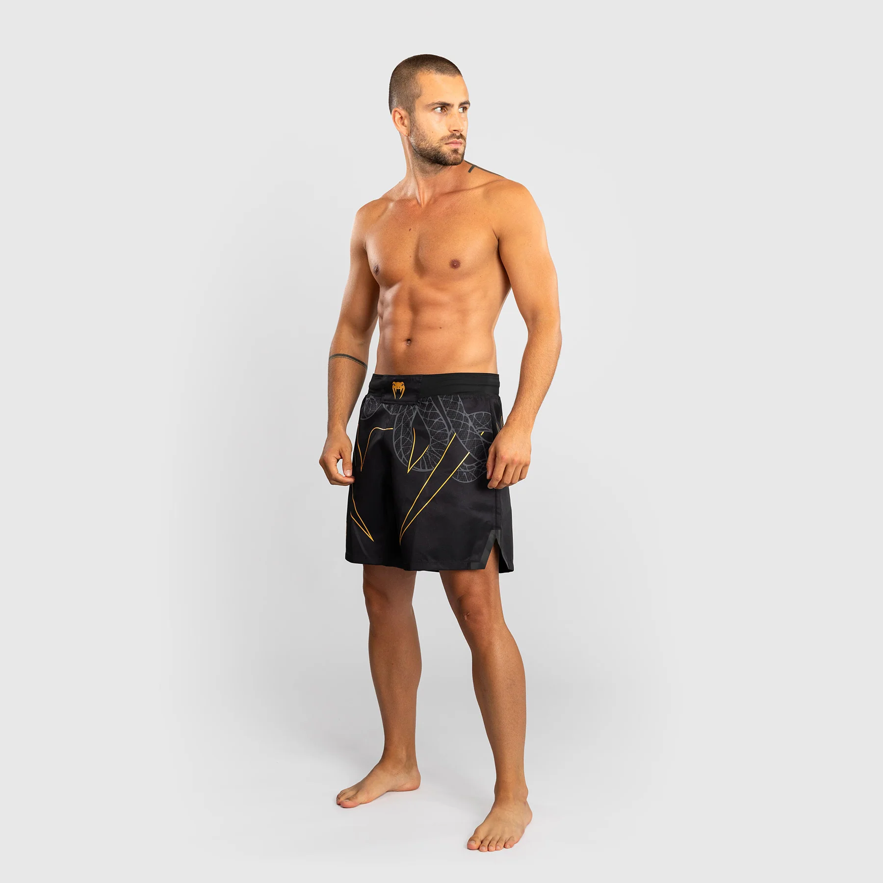 MMA shorts Venum Serpenti Black  - Image 5