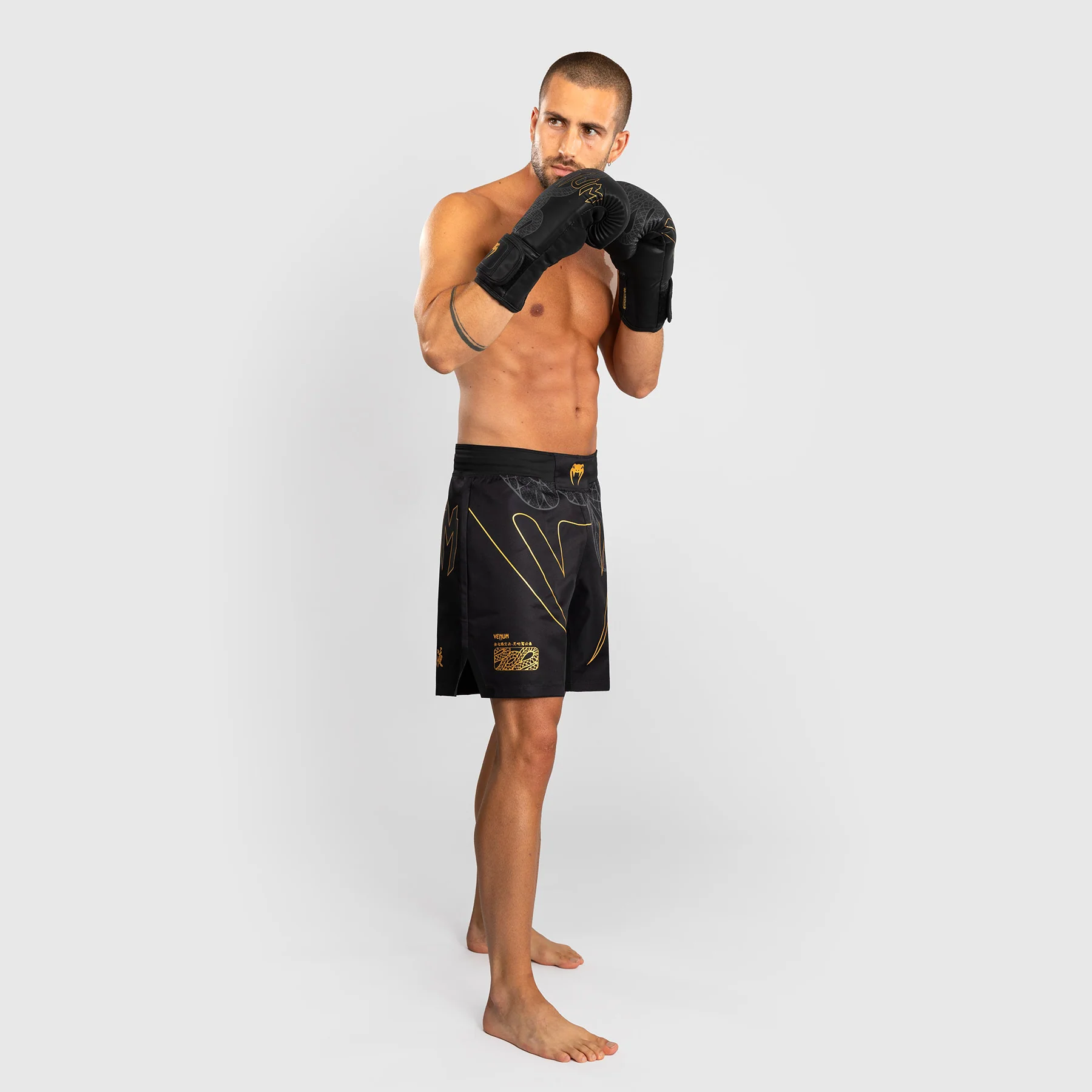 MMA shorts Venum Serpenti Black  - Image 7