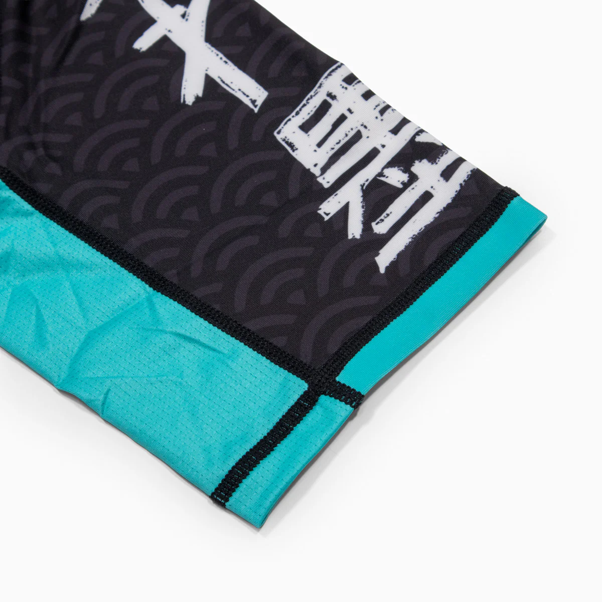 Rashguard Half Sumo Koi  - Image 5
