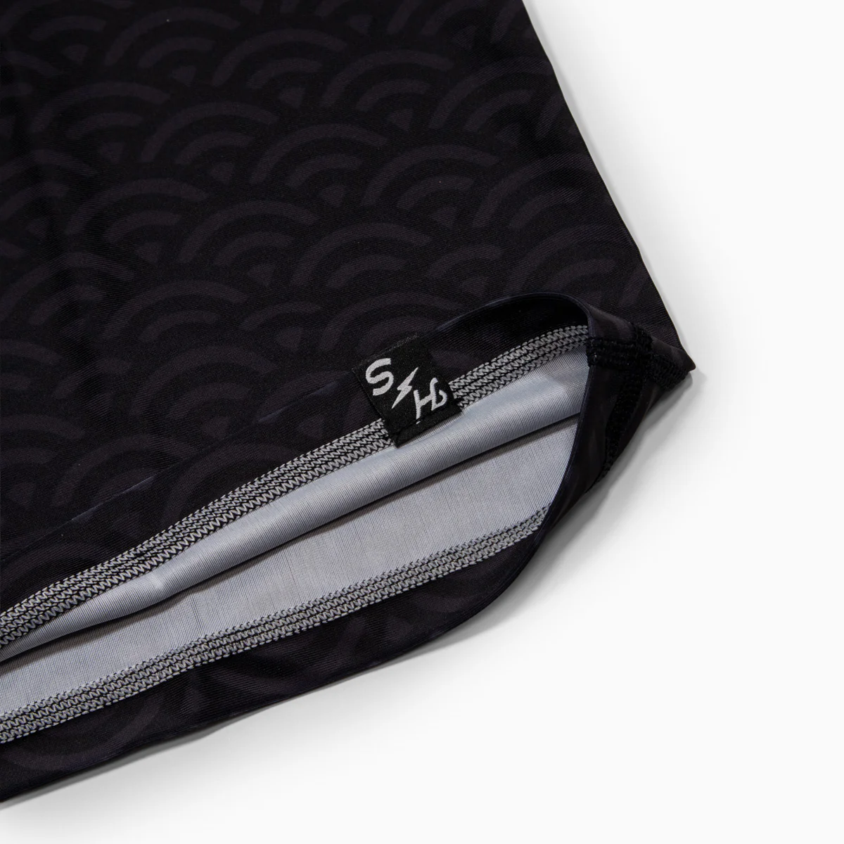 Rashguard Half Sumo Koi  - Image 8