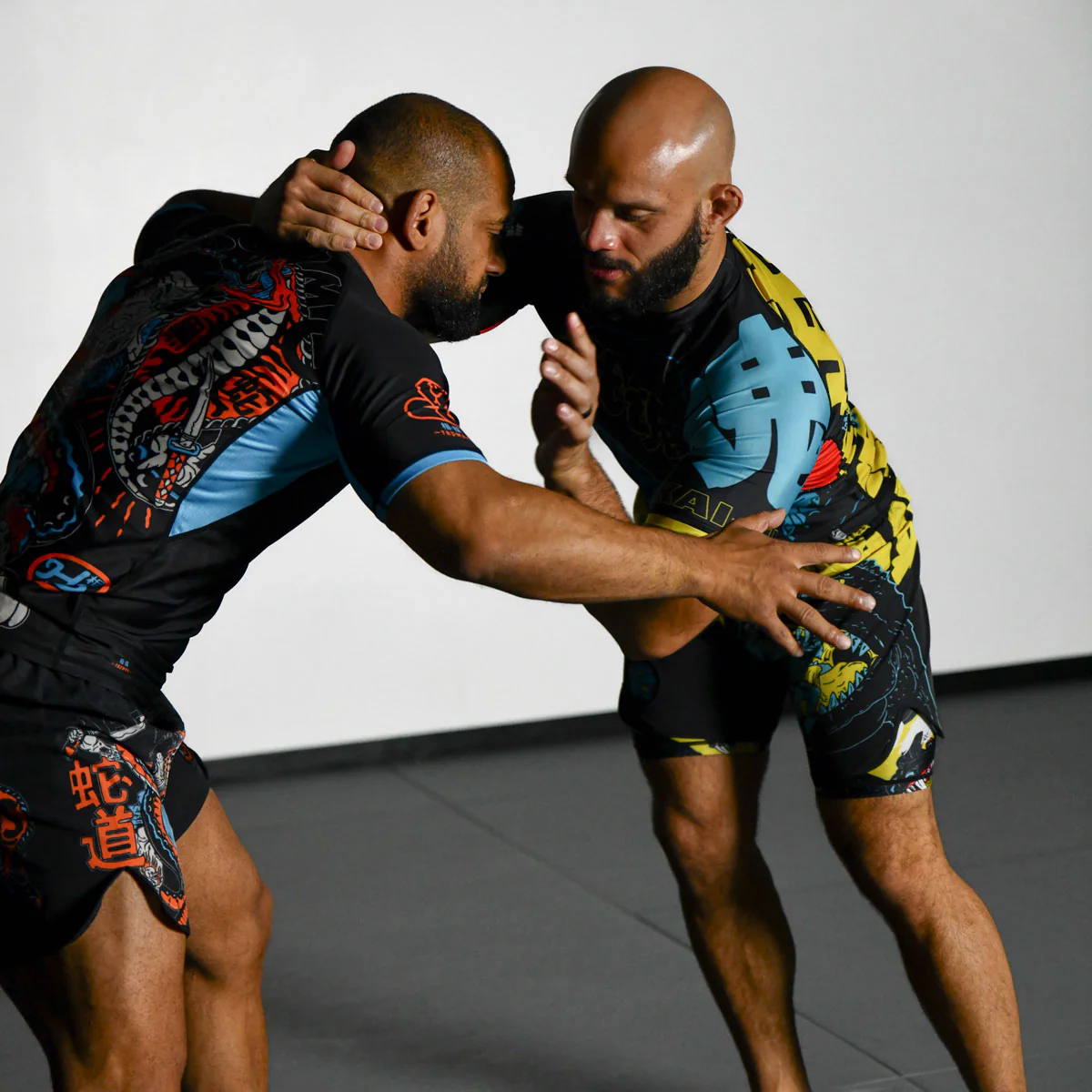 Rashguard Half Sumo Midoshi  - Image 10