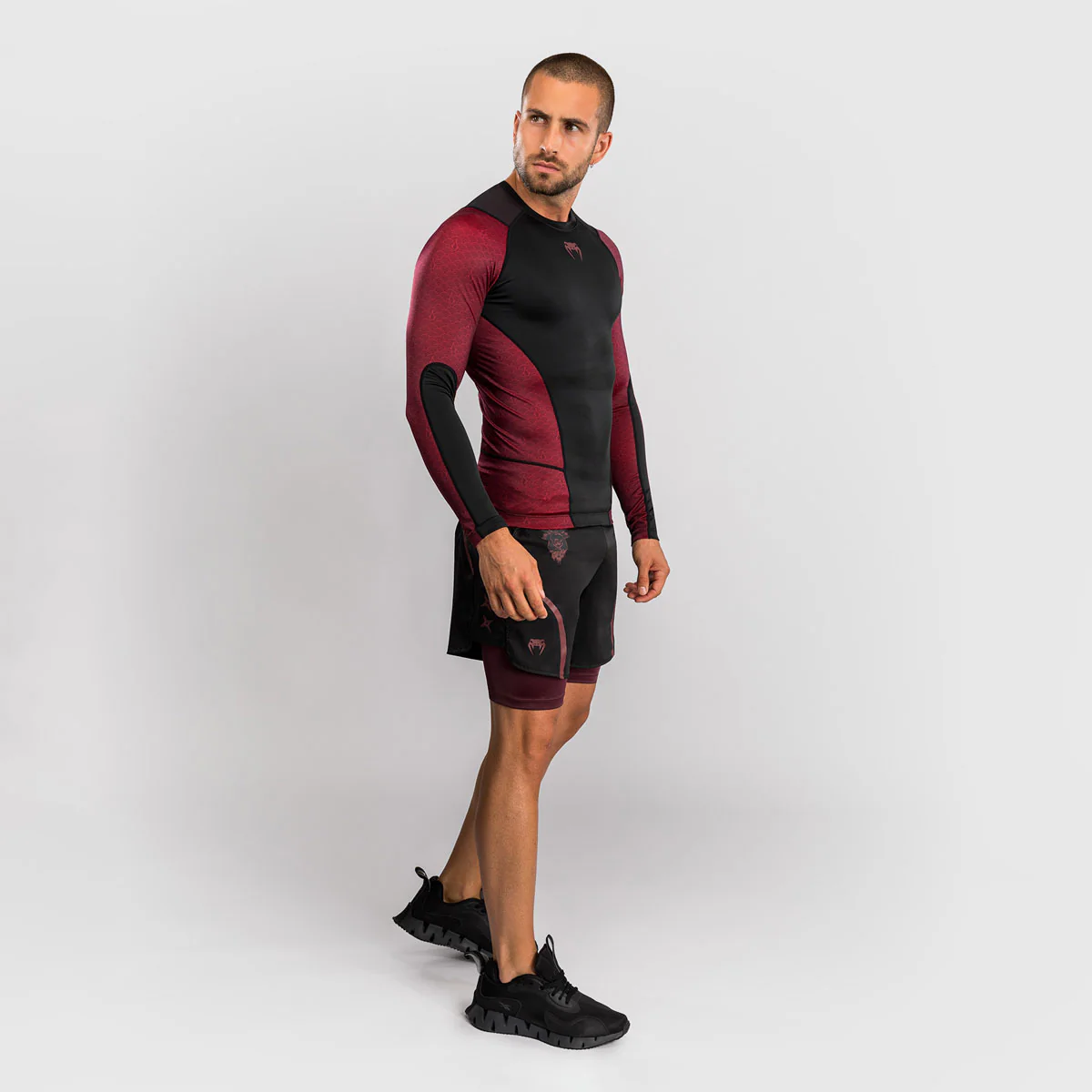 Rashguard Venum Assassin's Creed Shadows long sleeves Red-black  - Image 6