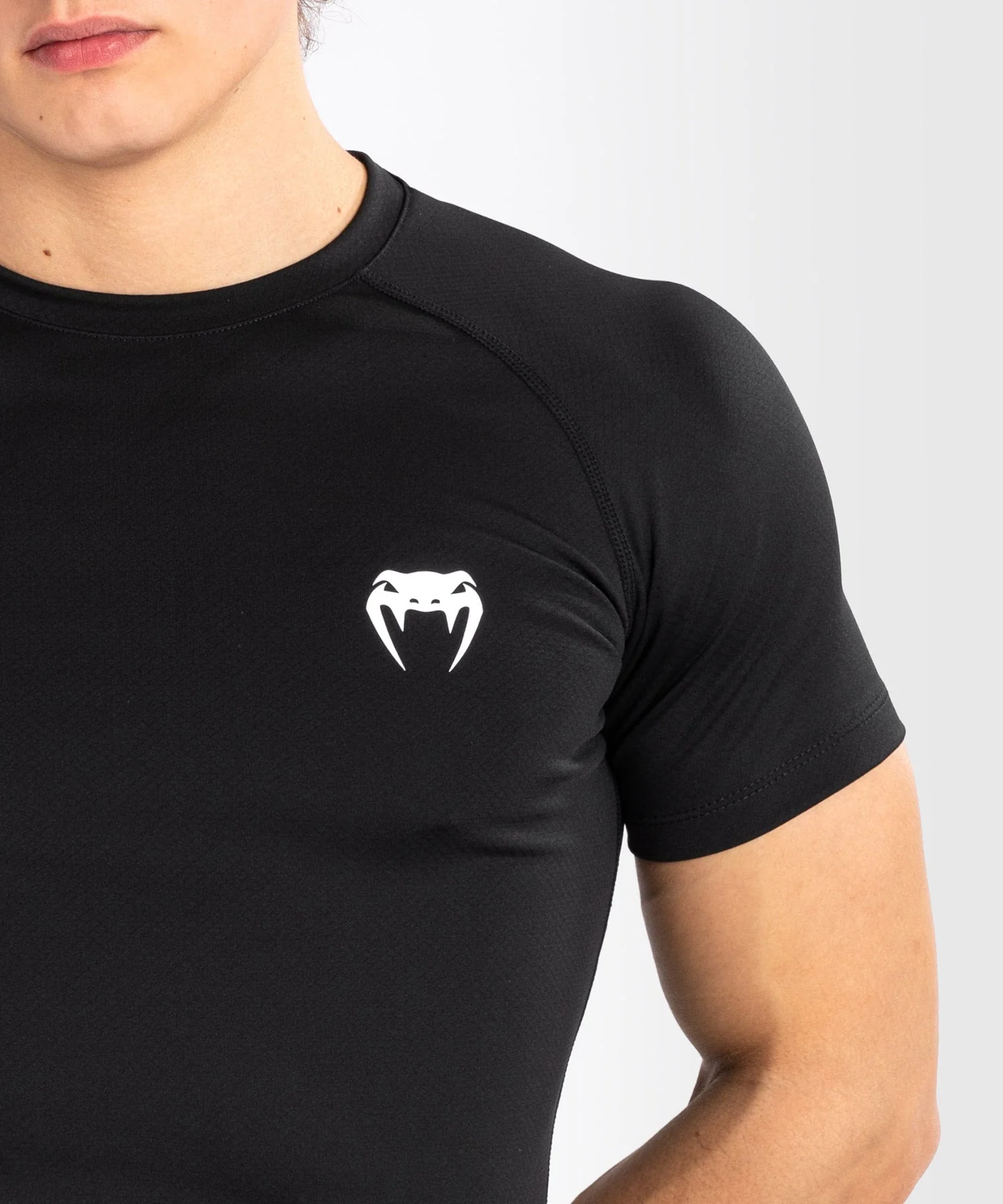 Rashguard Venum Contender short sleeves  - Image 9