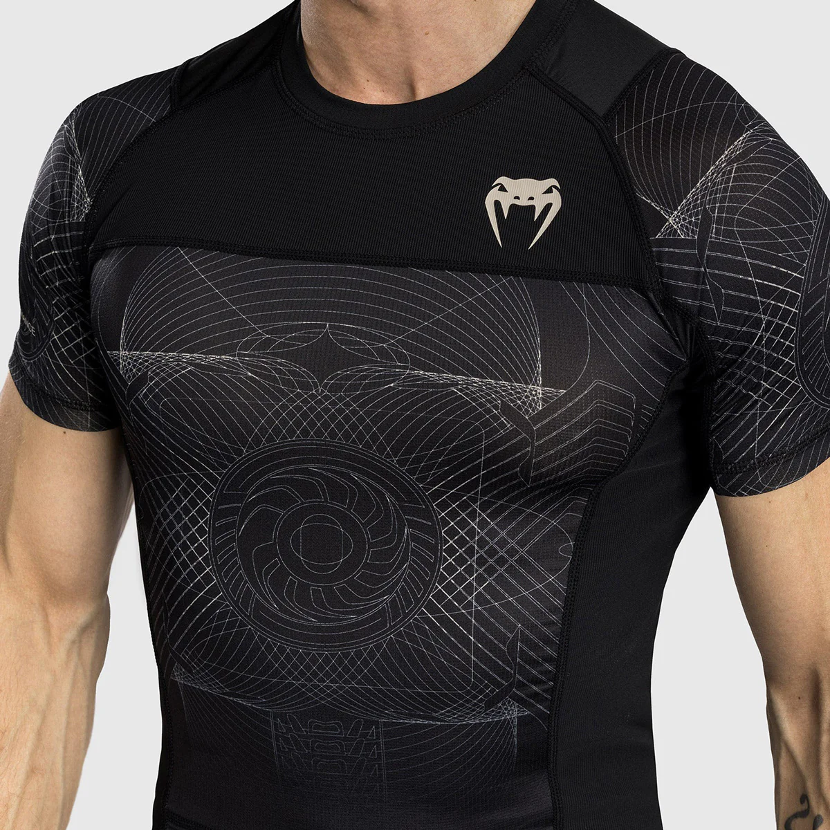 Rashguard Venum G-Fit Air short sleeves Black-sand  - Image 5