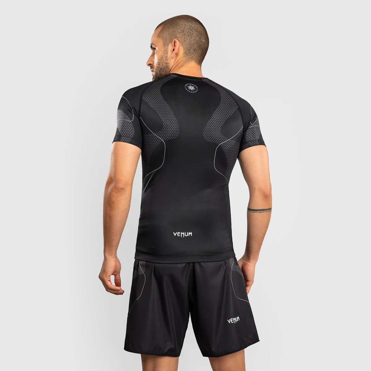Rashguard Venum Nexus short sleeves  - Image 4