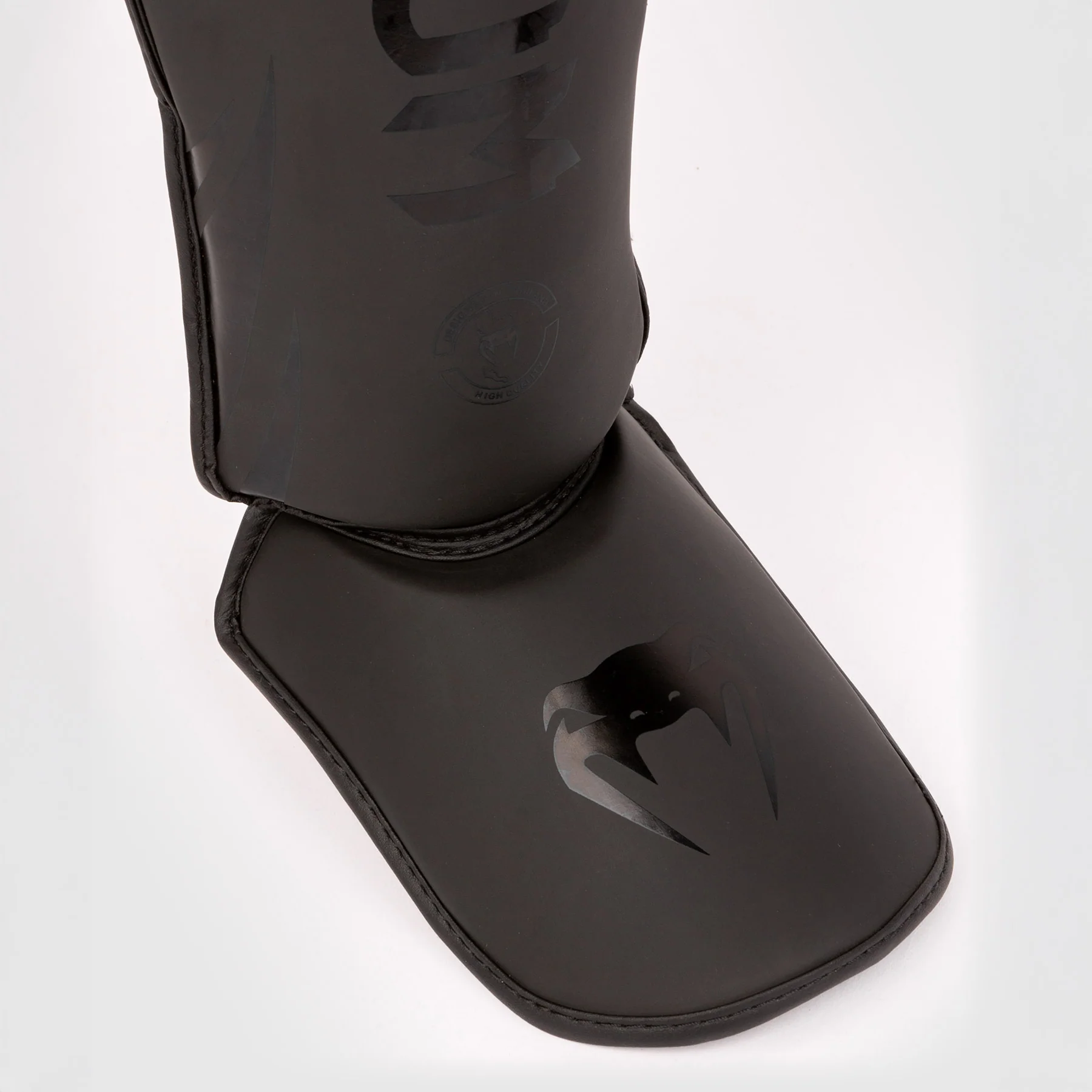 Shinguards child Venum Challenger Black-black  - Image 4
