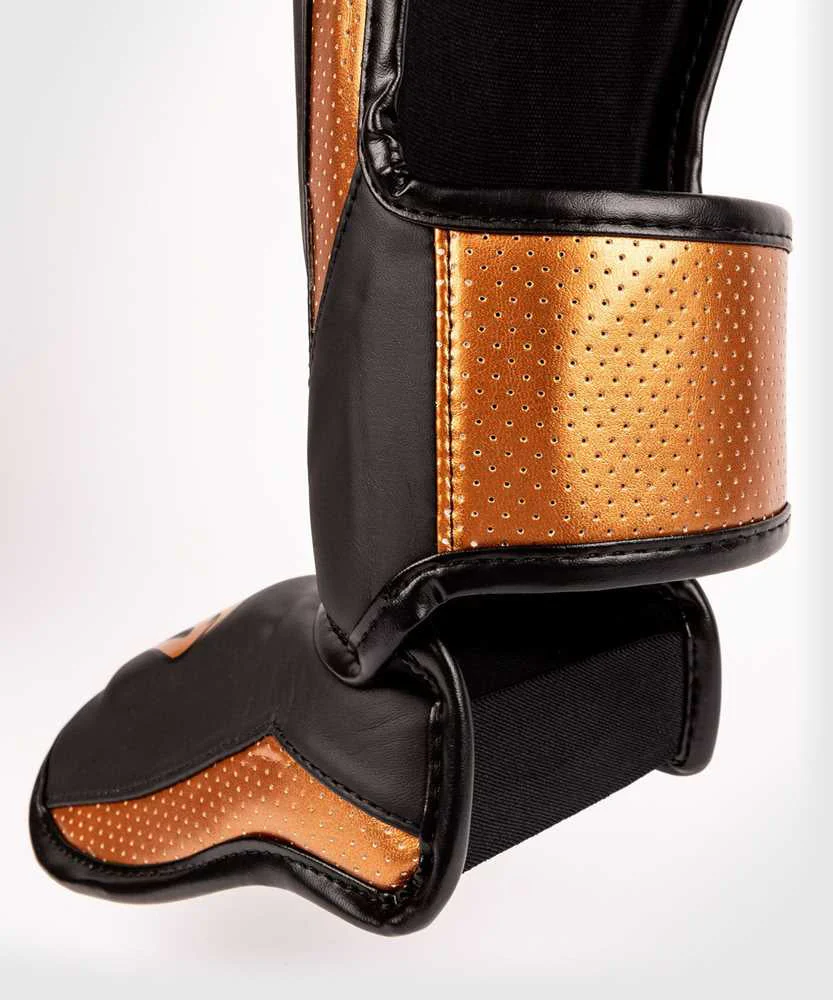 Shinguards Venum Elite EVO  - Image 5
