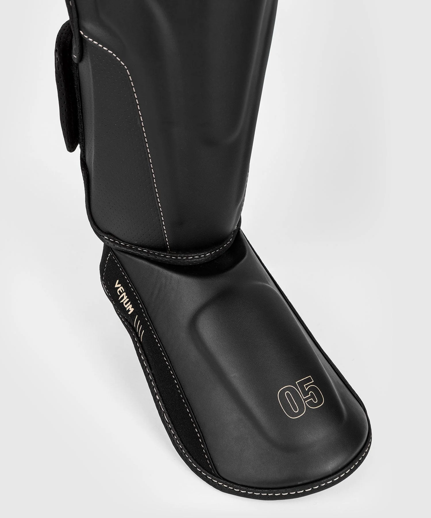 Shinguards Venum Impact Evo  - Image 8