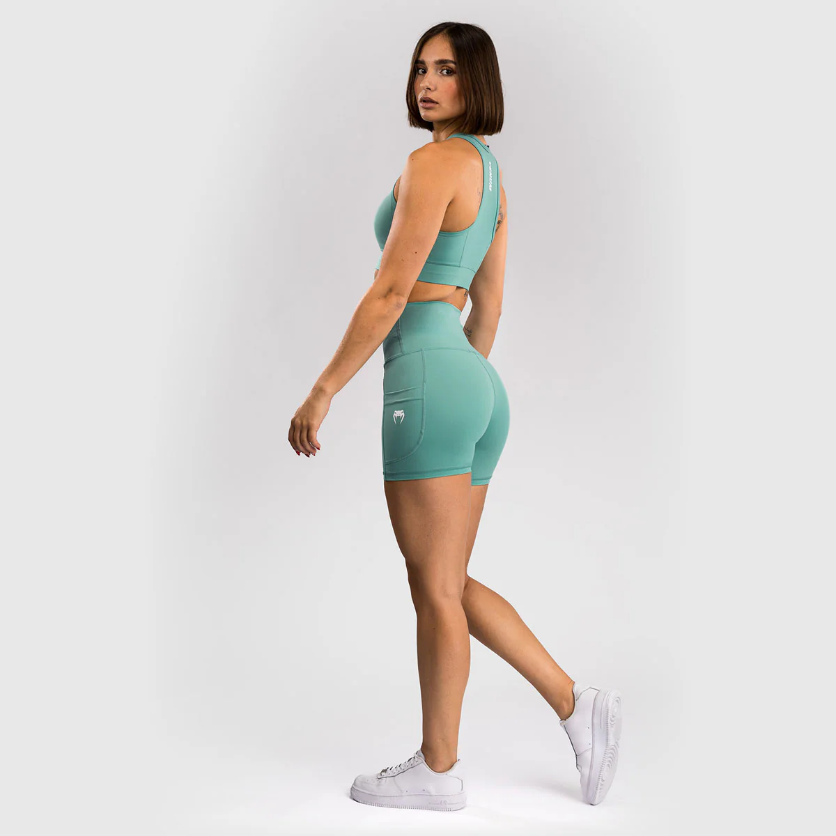 Short leggings Women Venum Essential Aqua green  - Image 4