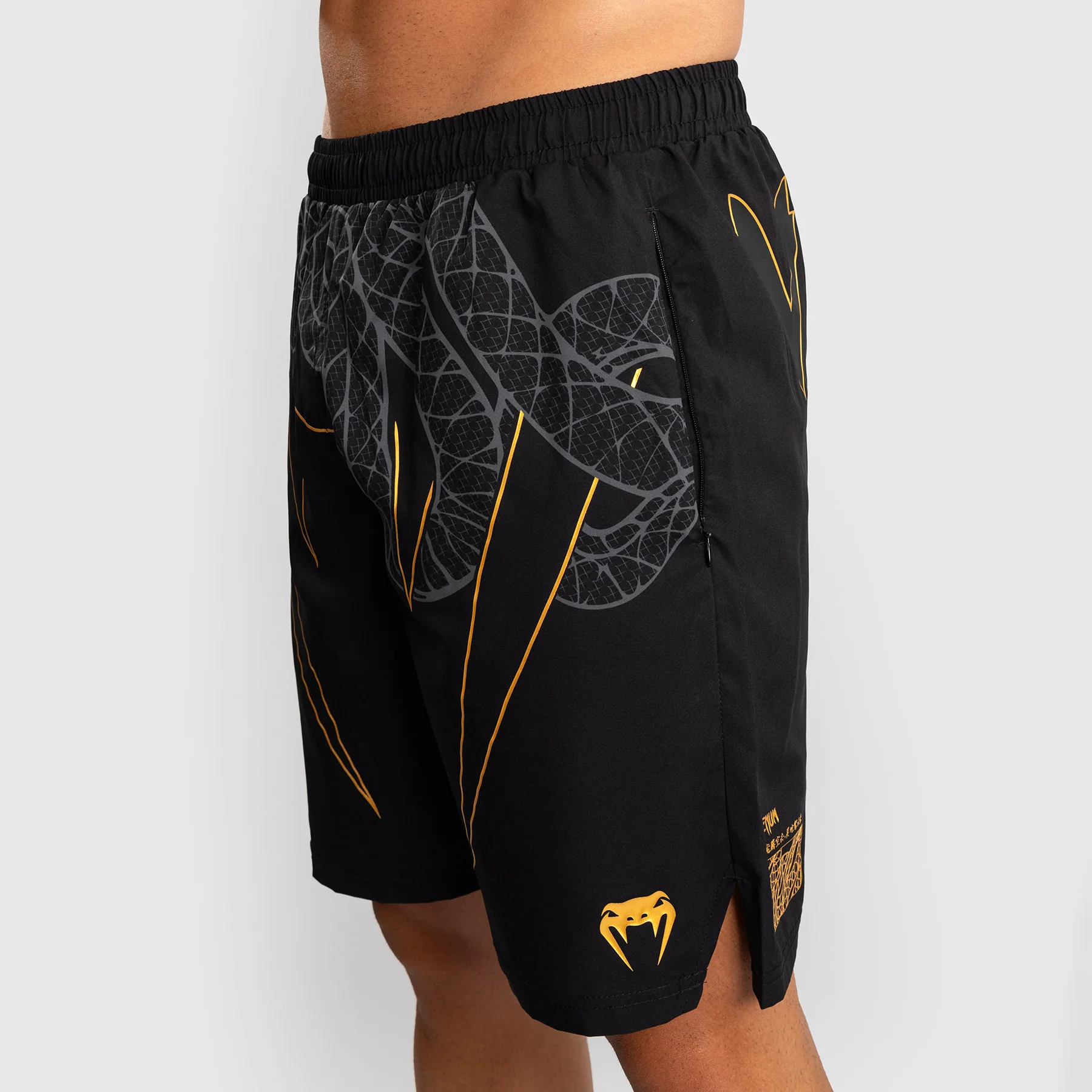 Shorts training Venum Serpenti Black  - Image 6