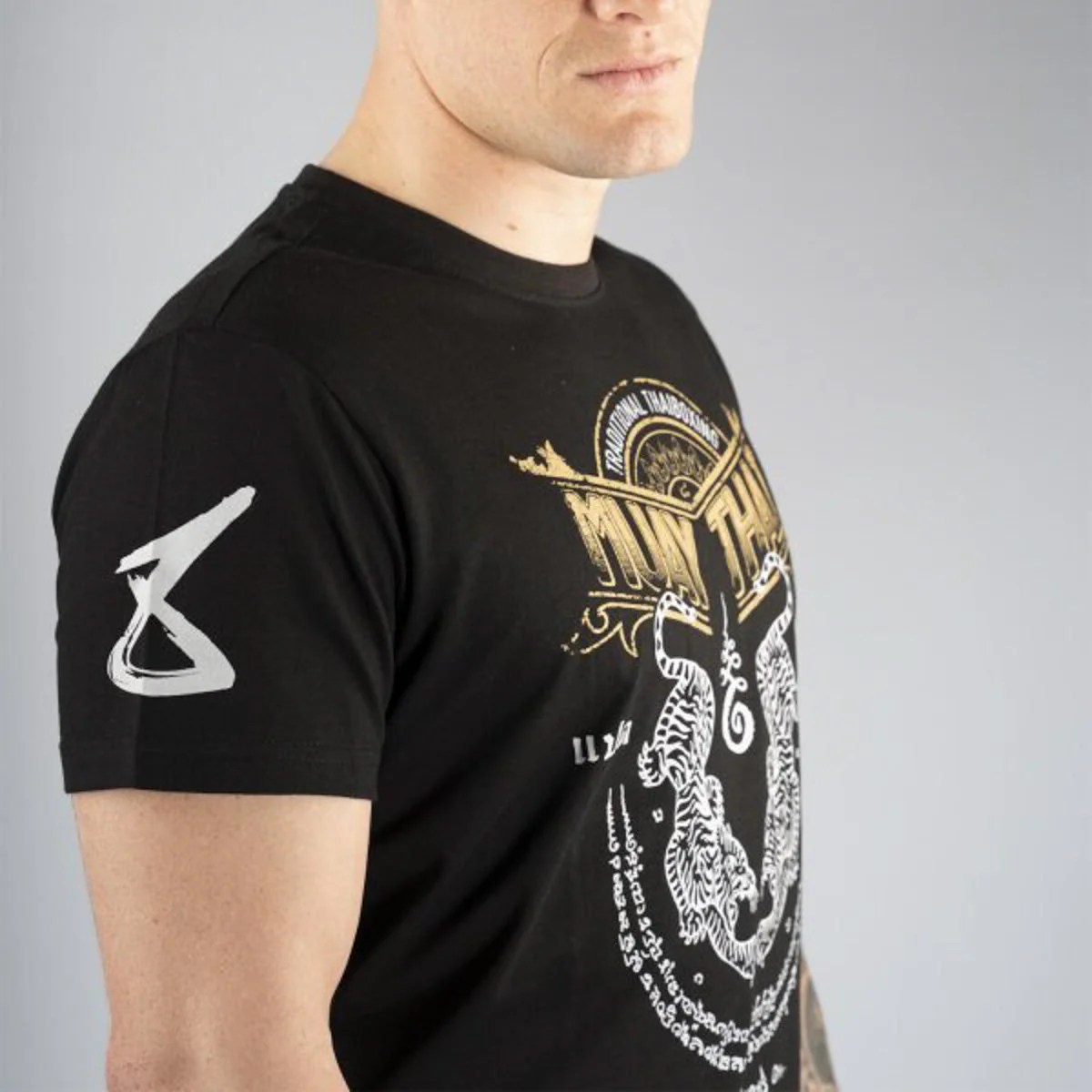T-shirt 8 Weapons Sak Yant Tigers  - Image 12