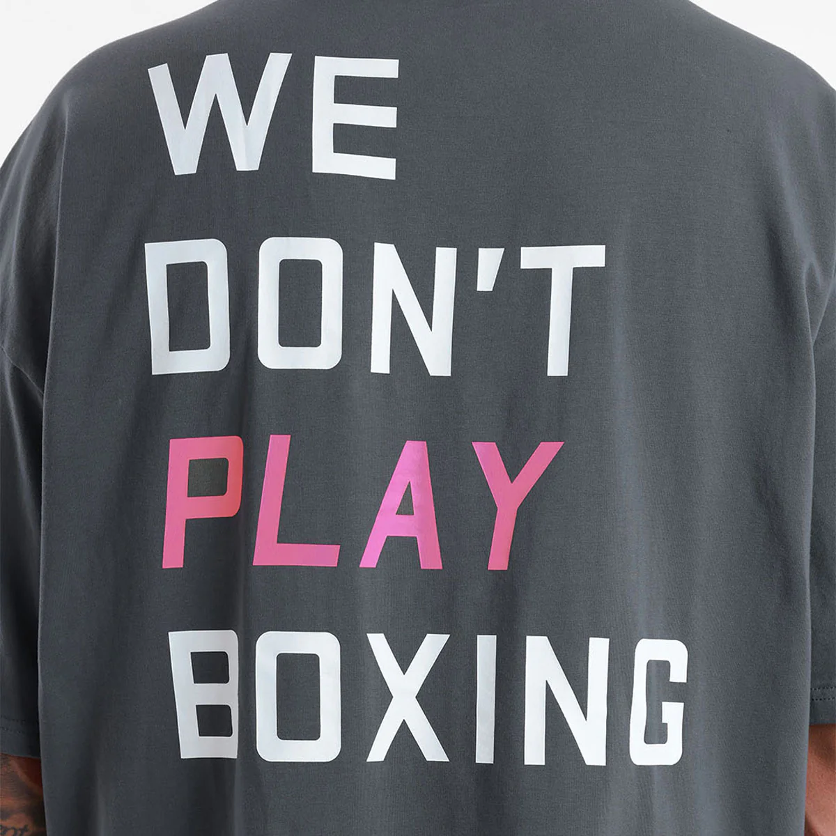 T-shirt Boxraw We Don't Play Boxing Oversize Gray-pink  - Image 8
