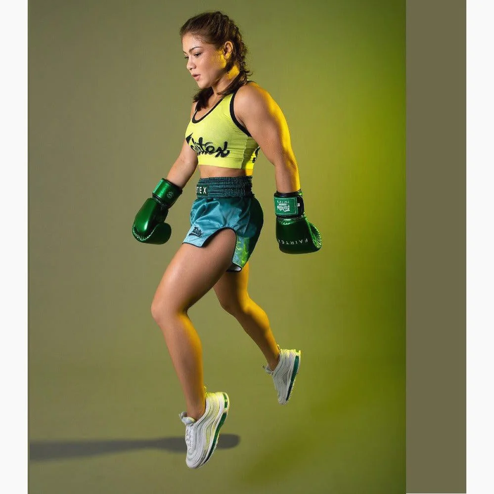 Thai boxing gloves Fairtex Metallic BGV22 Green  - Image 5