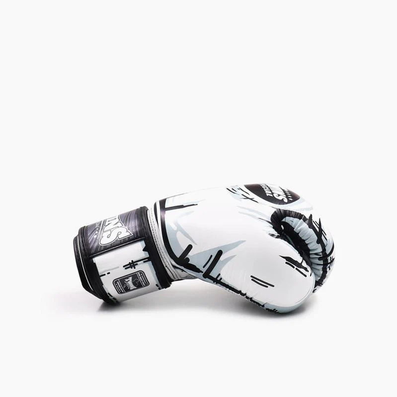 Thai boxing gloves Twins Special FBGVL4-66 Comic - Image 3