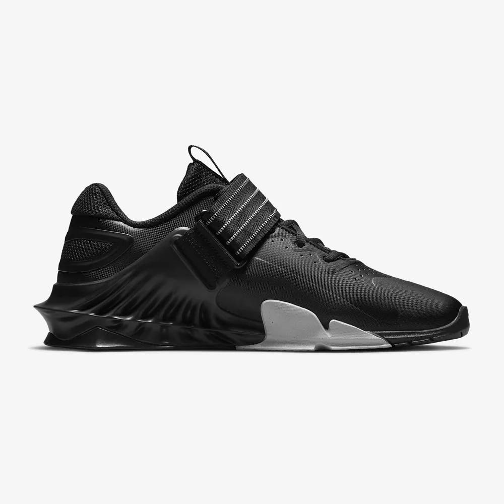Training shoes Nike Savaleos Black-white  - Image 3