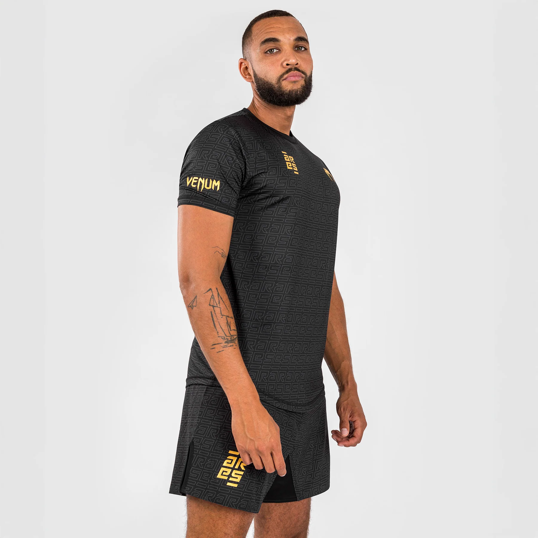 T-shirt Venum X Ares 2.0 Dry Tech Black-gold  - Image 3